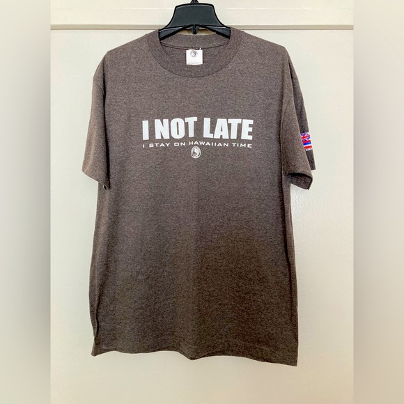 T&C Surf Designs Other - NWT T&C Surf Designs Hawaii I not late T-Shirt Shirt Top Hawaiian Time Large L